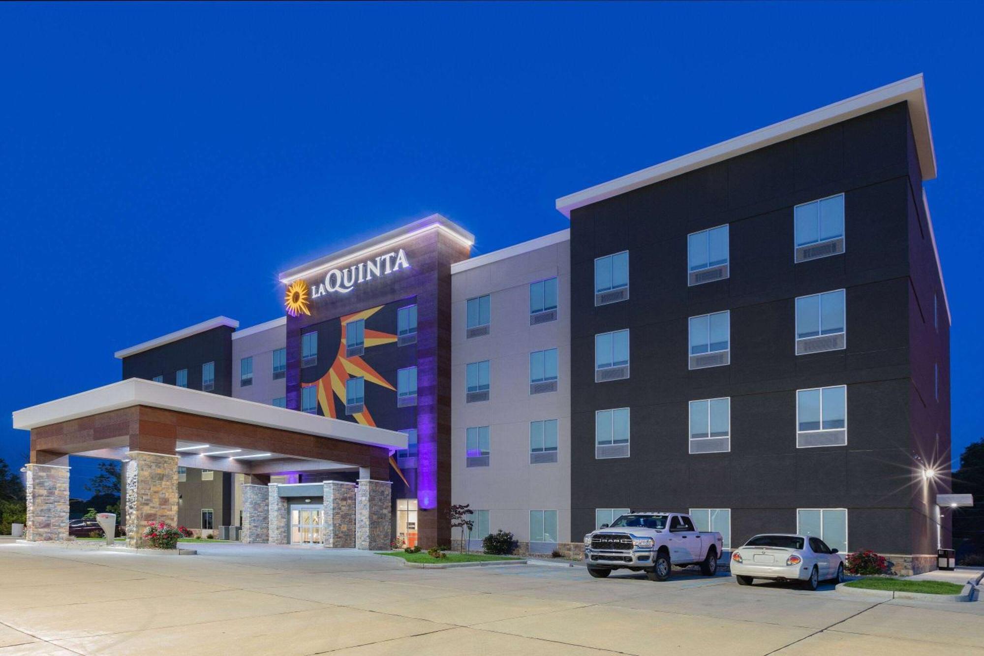 La Quinta Inn & Suites By Wyndham Jackson-Cape Girardeau Exteriér fotografie