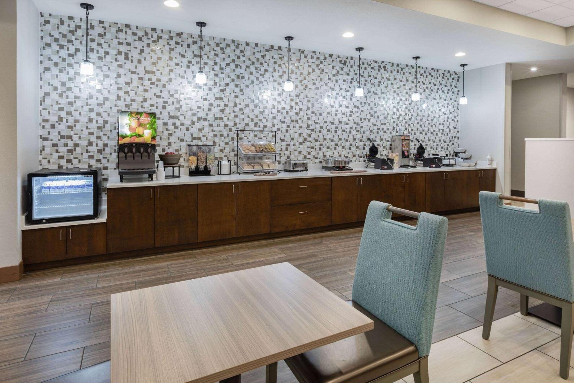 La Quinta Inn & Suites By Wyndham Jackson-Cape Girardeau Exteriér fotografie