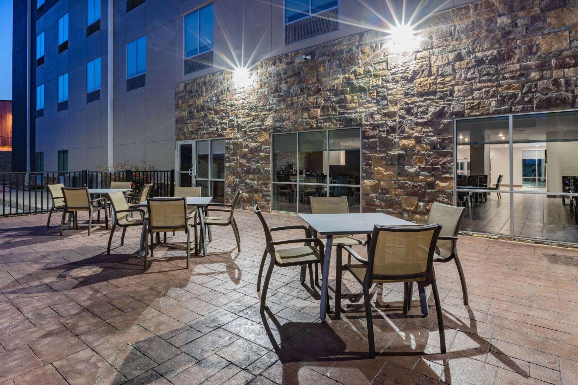 La Quinta Inn & Suites By Wyndham Jackson-Cape Girardeau Exteriér fotografie